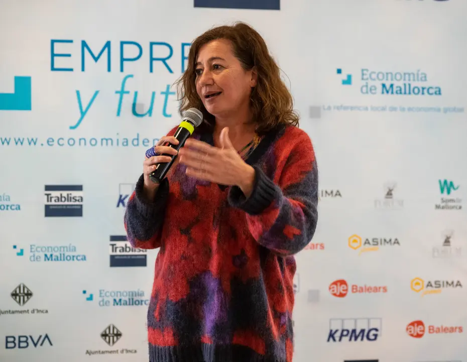 Momento de la intervenci&oacute;n de la presidenta, Francina Armengol, en el evento.