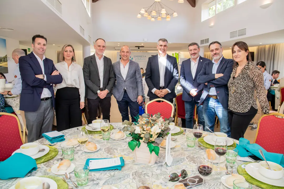 Fernando Truyols, Merc&eacute; Massip, Jos&eacute; Maria Pesta&ntilde;a, Hans Lenz, Victor Luengo, Jaume Monserrat, Victor Ensenyat y Naty Company.