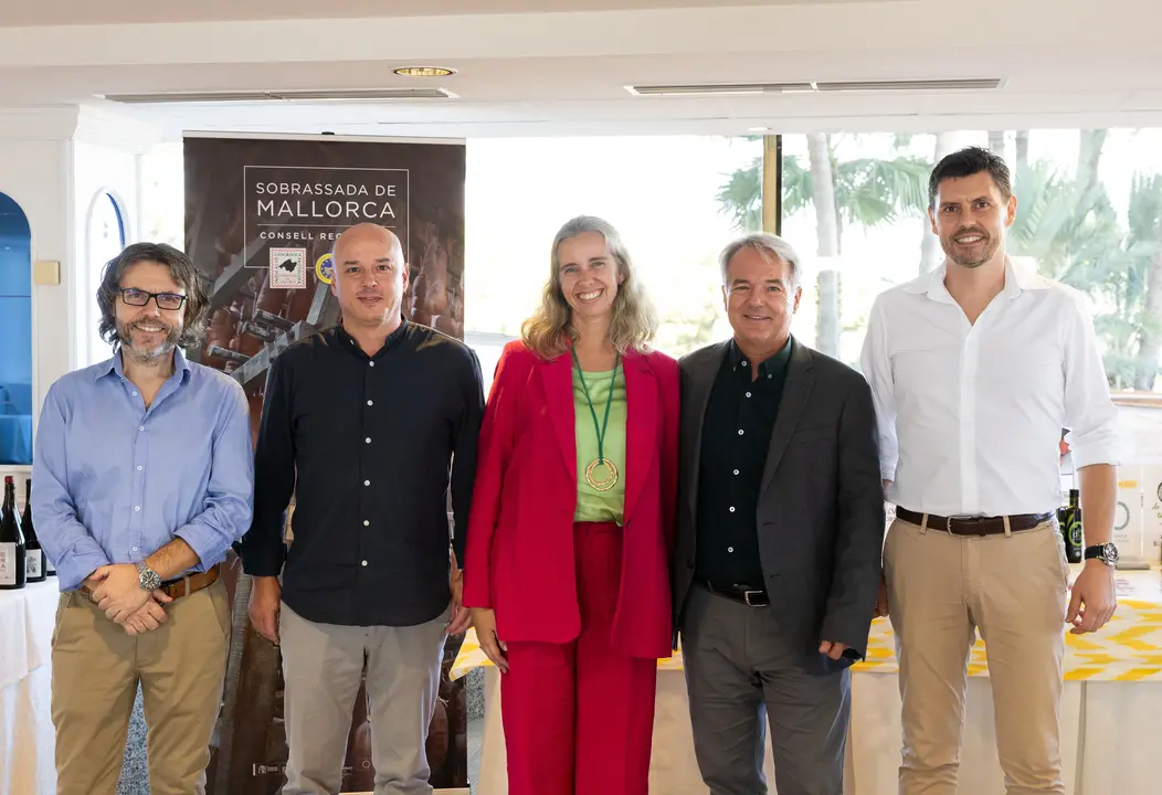 TONI FRAU, FRANCISCO GARCÍA, SILVIA TERRADAS, CRISTINA TEJEDOR, JOAN FRAU