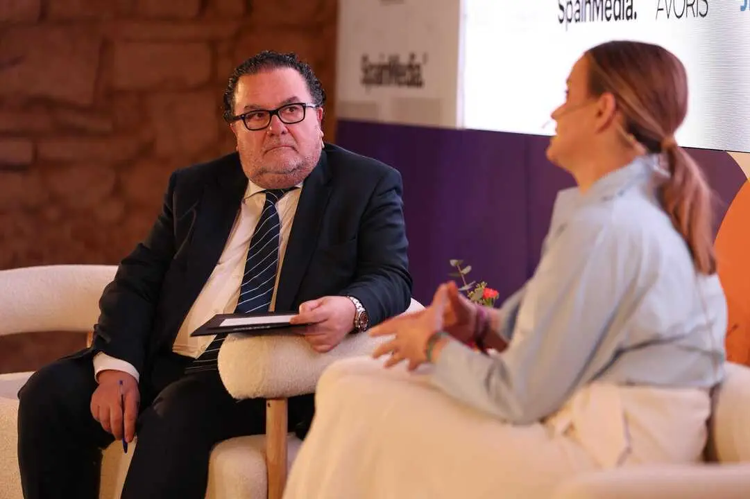 FORBES SUMMIT 25 NOV 30