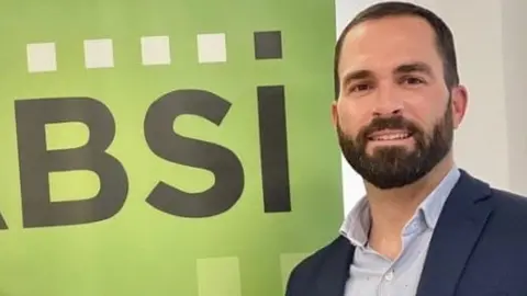 Fernando Valent&iacute;n es el presidente de Aib-Absi.