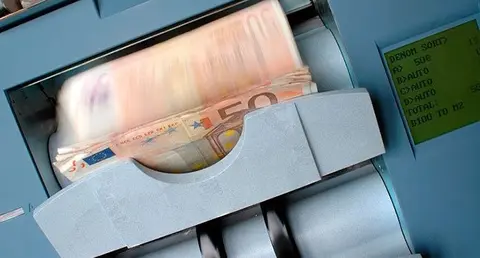  La morosidad de la banca baja al 3,68% en noviembre, m&iacute;nimos desde 2008 (Archivo). 