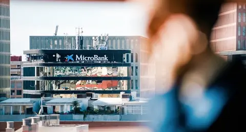  MicroBank incrementa un 6,6% la financiaci&oacute;n con impacto social (Archivo). 