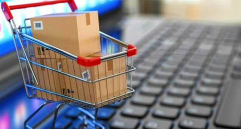  Los espa&ntilde;oles que usan internet y compran por este medio alcanza este a&ntilde;o 26 millones de individuos (Archivo). 