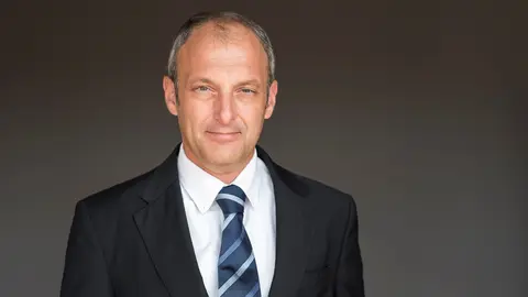 Hans Lenz es presidente de Abini.
