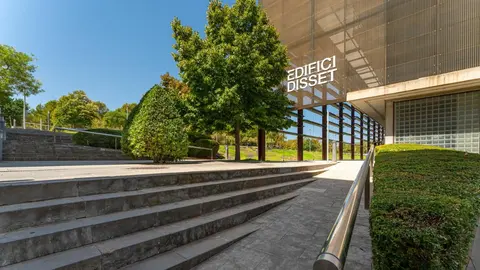 Imagen de uno de los edificios del Parc Bit.