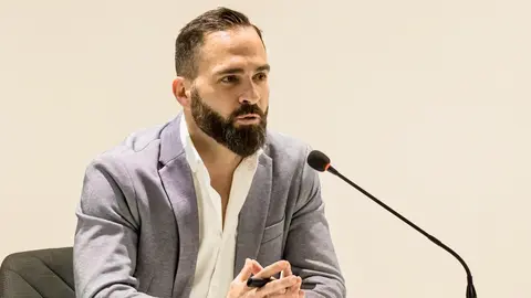 Fernando Valent&iacute;n es el presidente de ABSI.