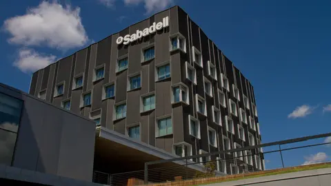  Sede del Banco Sabadell. 