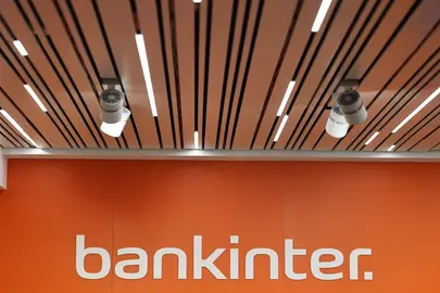  El fondo Bankinter Premium Renta Fija, que se lanz&oacute; hace aproximadamente un a&ntilde;o, m&aacute;s centrado en el corto / medio plazo, ha sido un &eacute;xito de comercializaci&oacute;n entre los clientes del banco. 