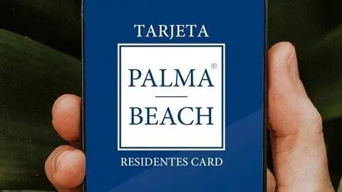 Imagen de la tarjeta en la pantalla de un m&oacute;vil. (Palma Beach)