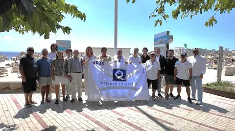Calvi&agrave; vuelve a ser l&iacute;der de servicios en las playas de Baleares