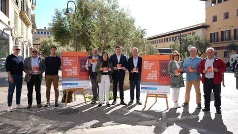 &lsquo;Lo que
compras falso lo pagamos entre todos&rsquo;