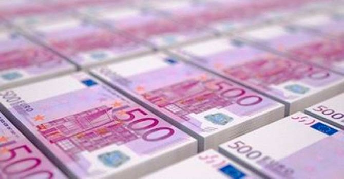  El Tesoro Público anunció que reducirá en 5.000 millones de euros el volumen de financiación neto previsto para 2022. (Archivo) 