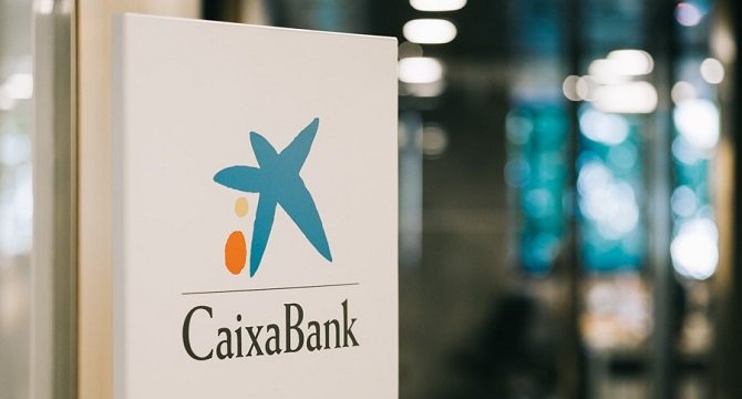  En la actualidad Caixabank es la única entidad financiera española con presencia en el país. 