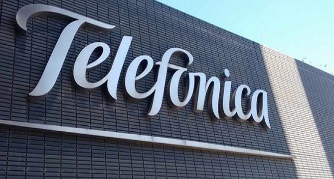  Telefónica alcanzó una cifra de negocio en estos primeros seis meses de 2023 de 20.178 millones de euros, un 3,7% más que el año pasado. 