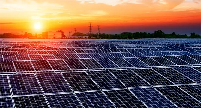  La energ&iacute;a solar fotovoltaica es en lo que va de a&ntilde;o la cuarta tecnolog&iacute;a que m&aacute;s electricidad ha producido, con el 15,1% del total. (Archivo) 