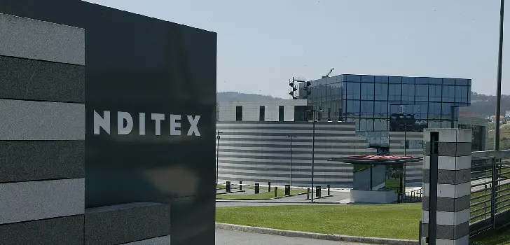  Este repunte notable en las cuentas de Amancio Ortega, de 87 a&ntilde;os, se debe principalmente a la revalorizaci&oacute;n en los mercados, hasta el entorno del 55% este a&ntilde;o, de la firma Inditex. 