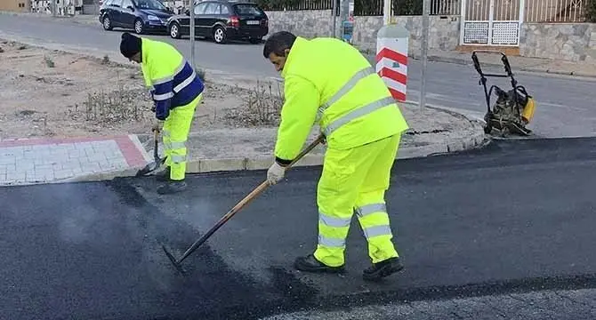  Por sexos, el paro entre las mujeres entre noviembre y diciembre permaneci&oacute; estable en el 6,8% en la eurozona y en el 6,2% en la Uni&oacute;n Europea. (Archivo) 