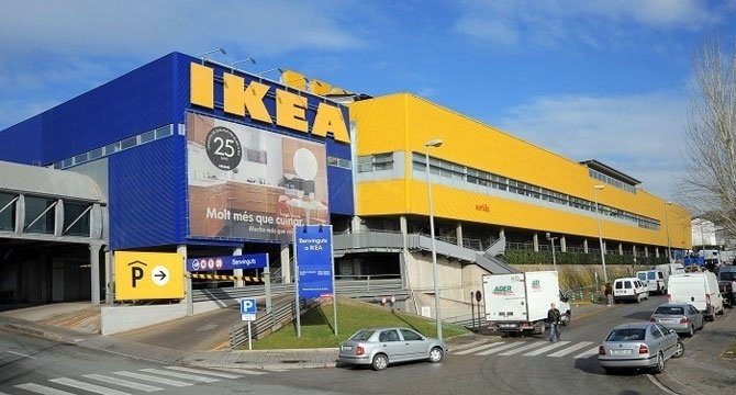 Sobre la política de precios, Ikea prevé una inversión total de 90 millones para reducirlos este año, de los que 33 millones en España de destinarán a bajar los precios de más de 1.300 referencias de su catálogo. (Archivo) 