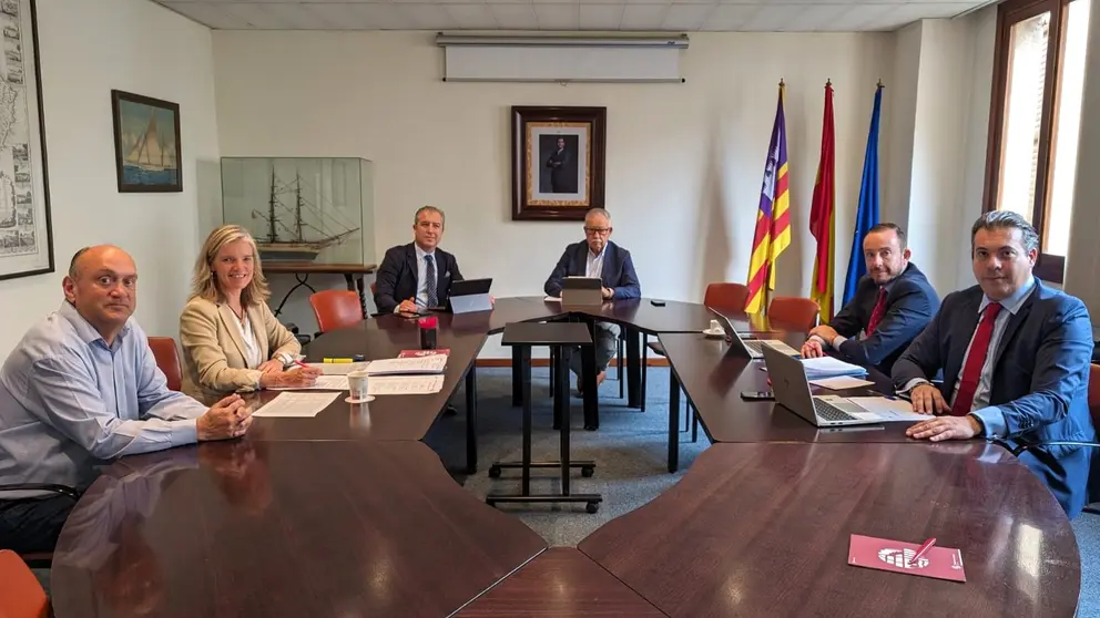 Imagen de los miembros del jurado del premio en Baleares.