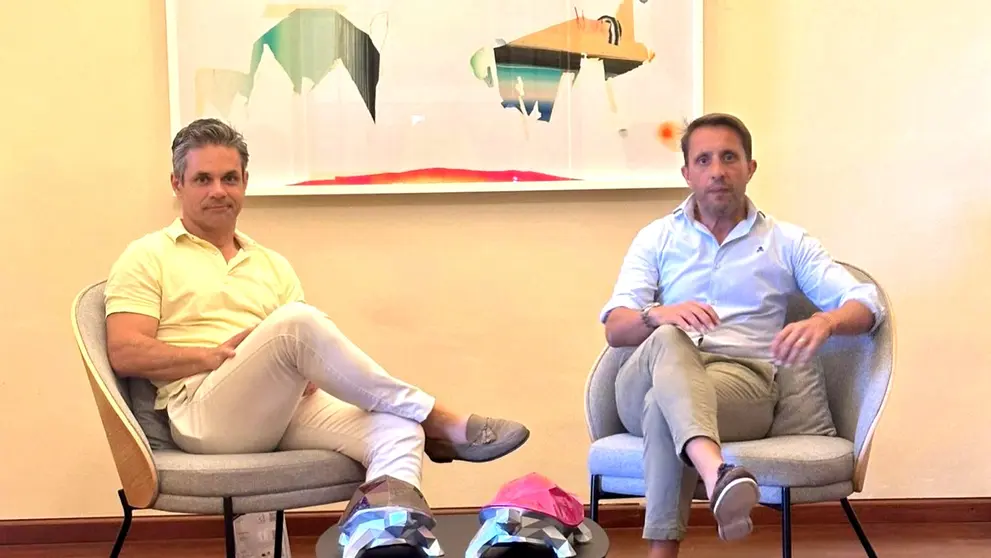 Carlos L&oacute;pez Ense&ntilde;at, socio gerente de Innvision y Pablo Pantiga, propietario de Villa Dalia.
