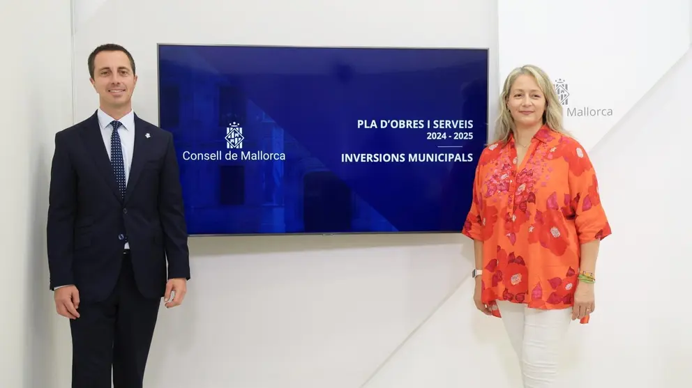 El presidente Galm&eacute;s y la consellera Amate han presentado el Plan de Obras y Servicios 2024/25.