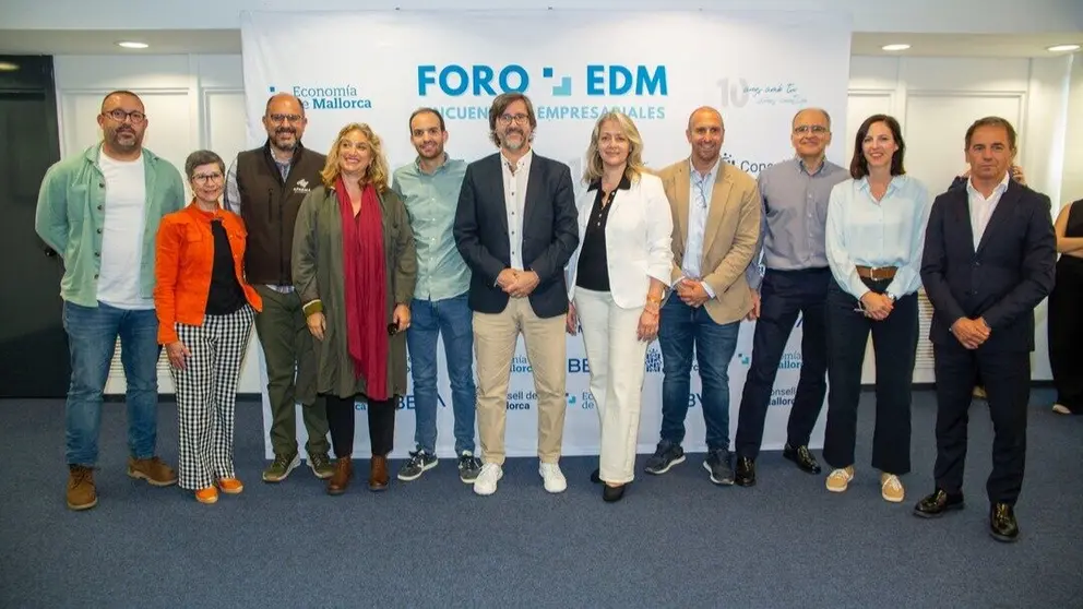 Imagen de los participantes en la nueva edici&oacute;n de Foro EDM.