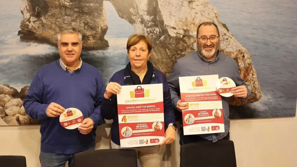 Imagen de la presentaci&oacute;n de la campa&ntilde;a. (Ayuntamiento de Santany&iacute;)
