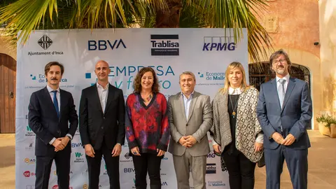 Ignacio del Rio (KPMG), Martin Intrioglio (BBVA), Francina Armengol, Virgilio Moreno, Mar Nicolay y Tomeu Garcies.