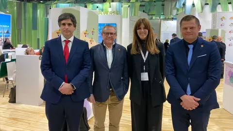 Xavier Catal&agrave;, (CEO) Guillem Mercadal (Director comercial) Magdalena Figueroa (Directora de marketing), Yauheni Bely (Director comercial).