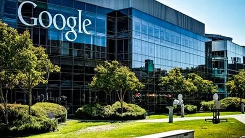  El anuncio de Google se produce casi inmediatamente despu&eacute;s del de Microsoft, la otra gigante tecnol&oacute;gica que la semana pasada abri&oacute; a todo el mundo su herramienta gratuita de inteligencia artificial, Bing. (Archivo) 