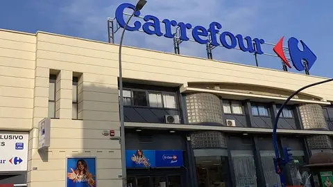  3714_carrefour-abre-su-primer-hipermercado-en-melilla-200821-1 