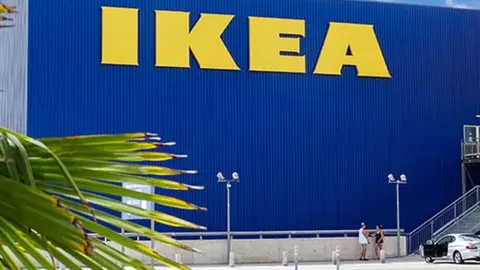  En la actualidad, el 25% de la plantilla de Ikea se dedica a tareas log&iacute;sticas (Archivo). 