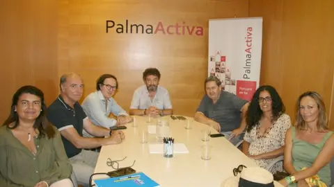 En un primer encuentro con la gerente de Palma Activa, en el que tambi&eacute;n estaba presente el director de Comercio de Palma, se han planteado diferentes medidas que mejorar&aacute;n la situaci&oacute;n del sector. 