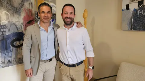 Carlos Lopez, impulsor del encuentro junto al ponente, Xavier March.