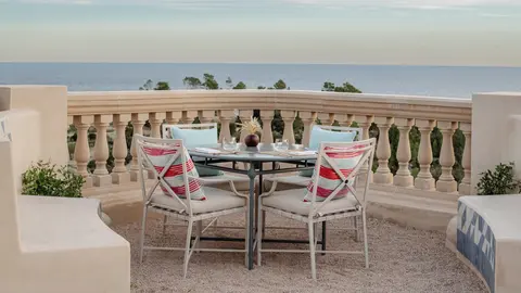 El restaurante Sa Terrassa de Son Bunyola Hotel & Villas (Banyalbufar) se ha convertido en un &ldquo;must&rdquo; para todos los que visitan Mallorca y quieren degustar una exquisita comida o cena frente al mar.