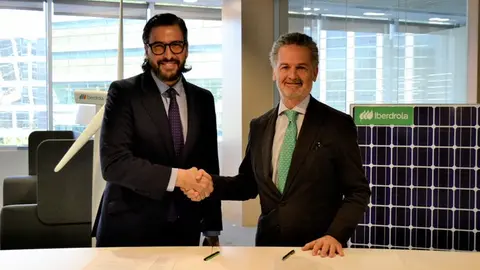  Asociaci&oacute;n Nacional de Servicios Funerarios (Panasef) e Iberdrola en la firman del convenio. 