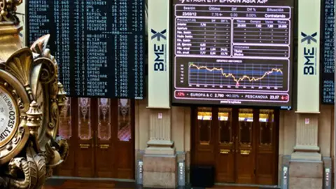  Todos los valores del IBEX han terminado la sesi&oacute;n en rojo. (Archivo) 
