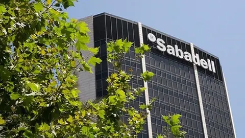  Imagen de oficinas del Banco Sabadell. (Archivo) 