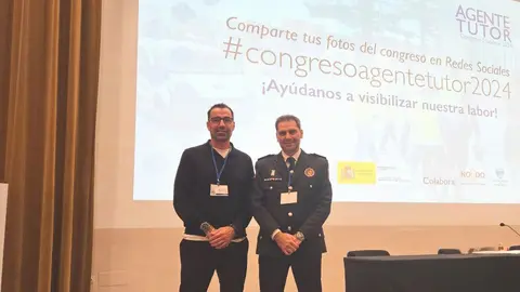 Rafel Covas, coordinador del programa del Polic&iacute;a Tutor del Ejecutivo balear, y Juan Ochagav&iacute;a, CEO de EIVO, desgrana en el Congreso Nacional del Programa Agente Tutor 2024 celebrado en Sevilla los detalles del proyecto llevado conjuntamente