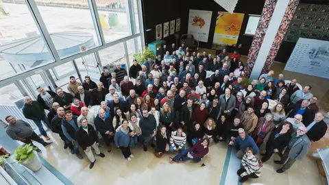 Foto de grupo de parte de la plantilla de TIRME durante la celebraci&oacute;n del 30 aniversario. (TIRME)