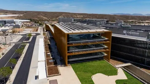  Imagen del centro financiero de Cajamar. (Cajamar) 