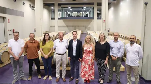 Foto de familia durante la visita. (Consell de Mallorca)