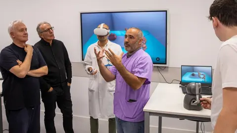 Imagen durante la presentaci&oacute;n del  simulador. (Caib)