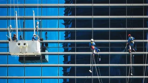  Trabajadores. (Archivo) 