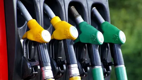  Gasolina. (Imagen de IADE-Michoko en Pixabay) 