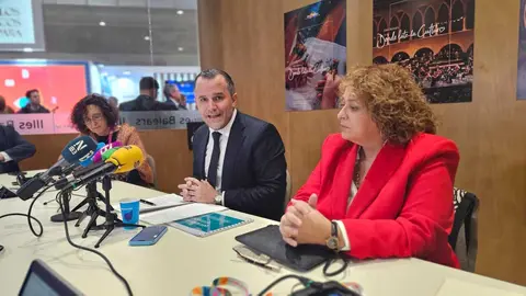 Rueda de prensa de los hoteleros de Mallorca en Fitur.