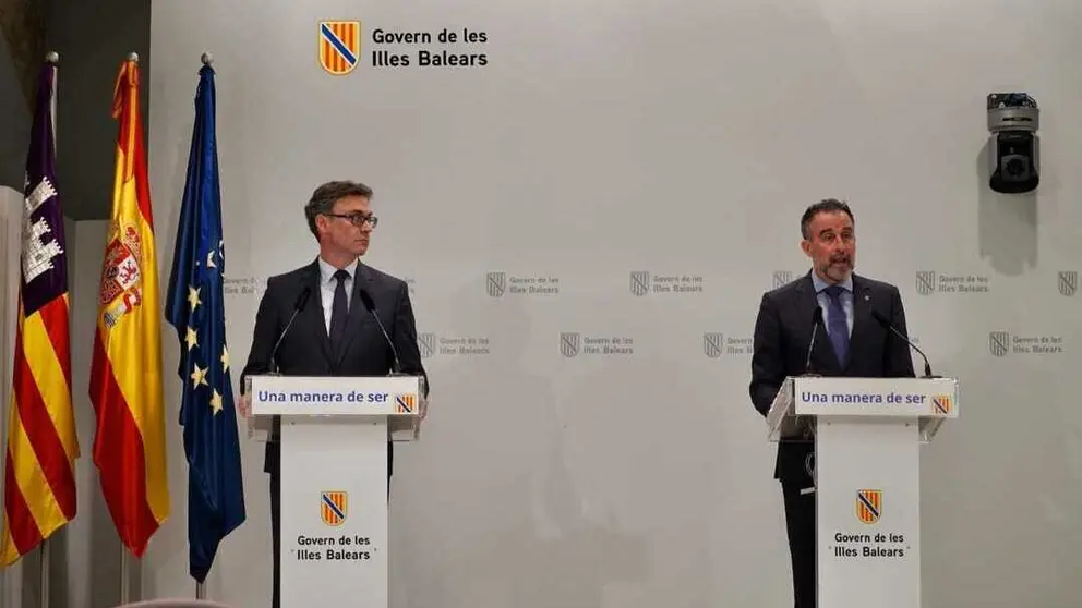 El vicepresident Antoni Costa i el conseller Jos&eacute; Lu&iacute;s Mateo